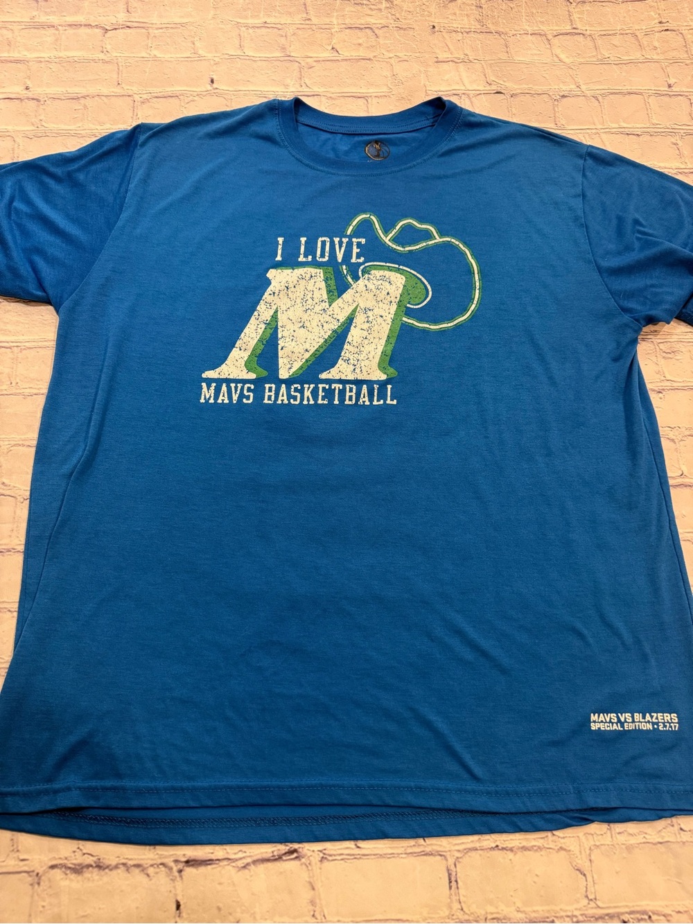 I Love Mavs Basketball Graphic Tee - Special Edition Blazers Game | Soft | XL
